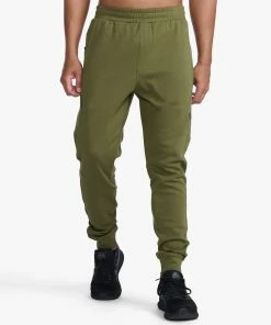2XU - Commute Trackpant - Men's - Winter Moss/Black