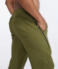 2XU - Commute Trackpant - Men's - Winter Moss/Black -comfyballs-shop MR6884b WMO BLK 30 42637.1666697517