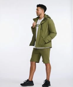 2XU - Commute Insulation Jacket - Men's - Winter Moss/Black -comfyballs-shop MR6886a WMO BLK 26 09503.1666697028