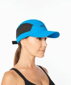 2XU - Light Speed Unisex Cap - Cloud Blue/Midnight