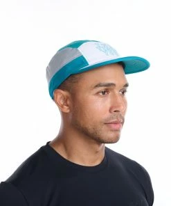 2XU - Light Speed Cap - Unisex - White/Oceanside -comfyballs-shop UQ6741f WHT OCS M 03 55378.1652689696