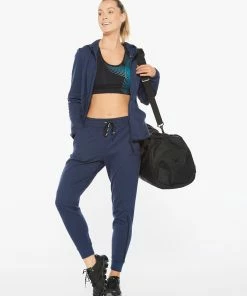 2XU - Commute Full-Zip Women's Hoodie - Navy Marle/Black -comfyballs-shop WR6285a NVM BLK 07 2 36969.1617022241