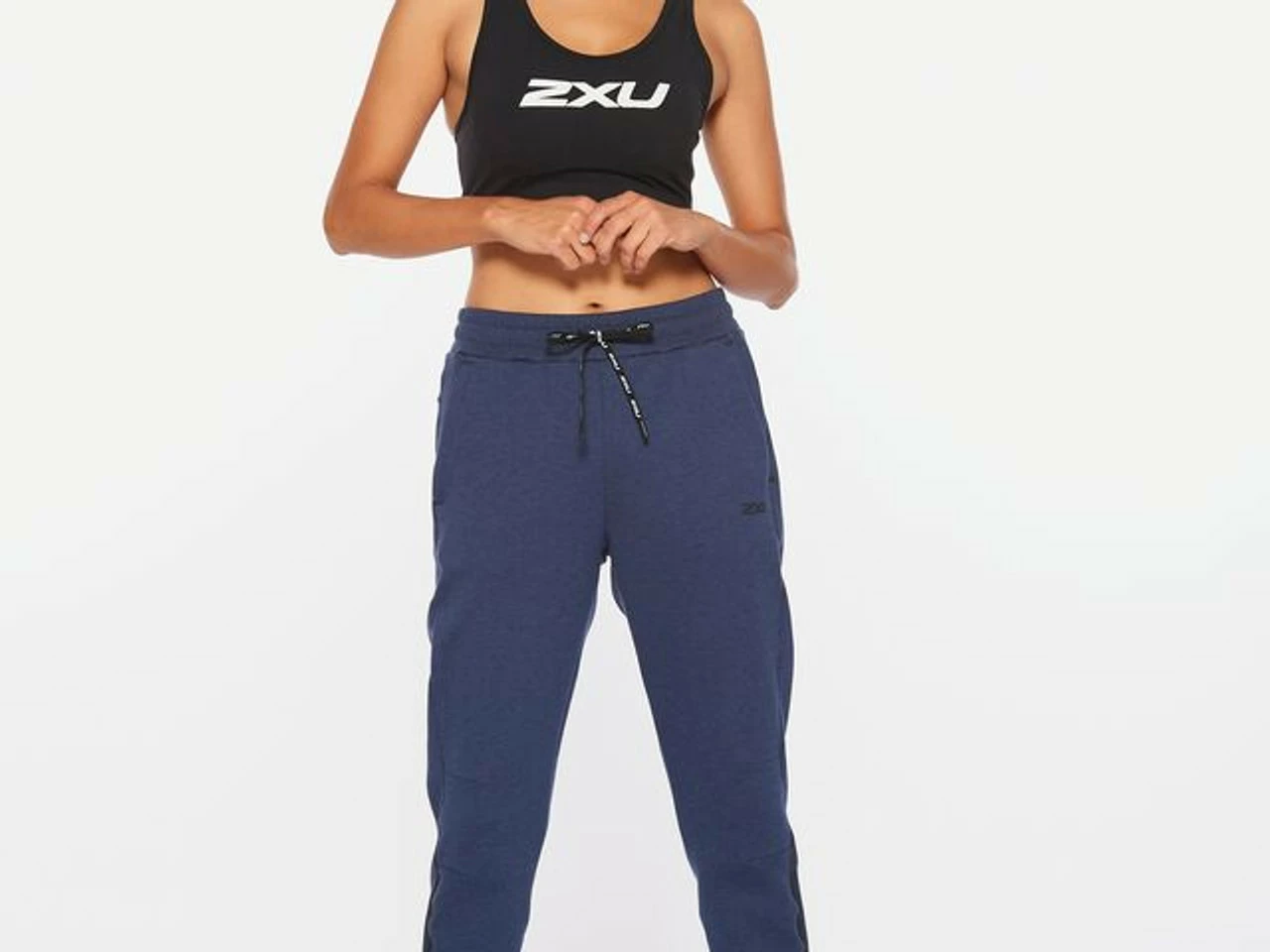 2XU - Commute Trackpant - Women's - Navy Marle/Black 4 2XU - Commute Trackpant - Women's - Navy Marle/Black - Image 4