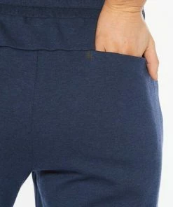 2XU - Commute Trackpant - Women's - Navy Marle/Black 52 2XU - Commute Trackpant - Women's - Navy Marle/Black -comfyballs-shop WR6291b NVM BLK 06 4 03544.1620836709