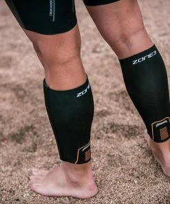Zone 3 Zone3 - Unisex 8mm Neoprene Calf Sleeves - Black/Orange - 2023 -comfyballs-shop Zone3 Nov2020 JamesMitchell 9637 99762.1674207513